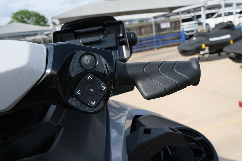 USED 2023 SEADOO PWC GTX FISHT 170 AUD Image 15