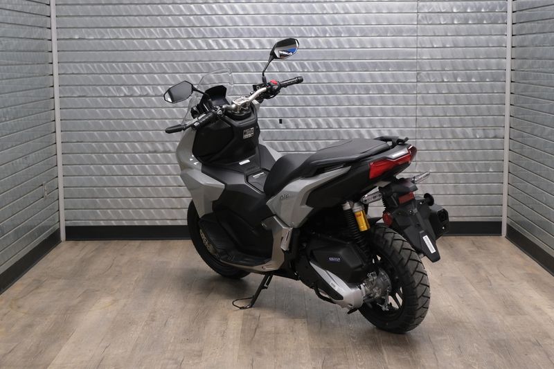 NEW 2026 HONDA ADV160 ABS Image 5