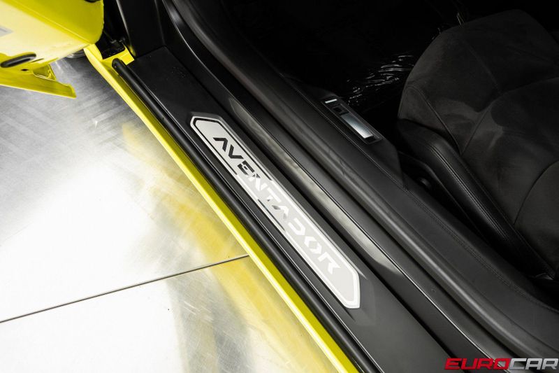 2015 Lamborghini Aventador *FRONT AXLE LIFT * IMMACULATE CONDITION*Image 41