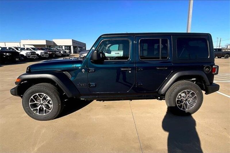 2025 Jeep Wrangler 4-door Sport SImage 13