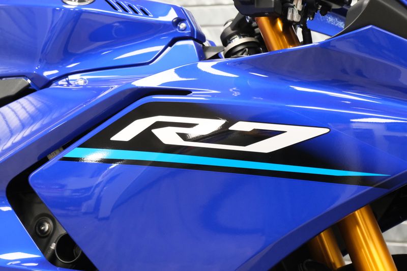 NEW 2026 YAMAHA YZF-R7 Image 12