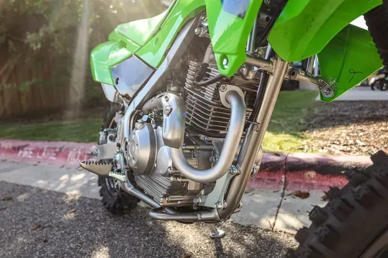 NEW 2026 KAWASAKI KLX140R L Image 8