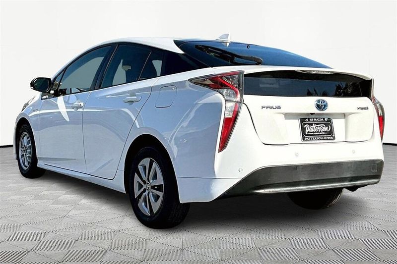 Used 2018 Toyota Prius FourImage 8