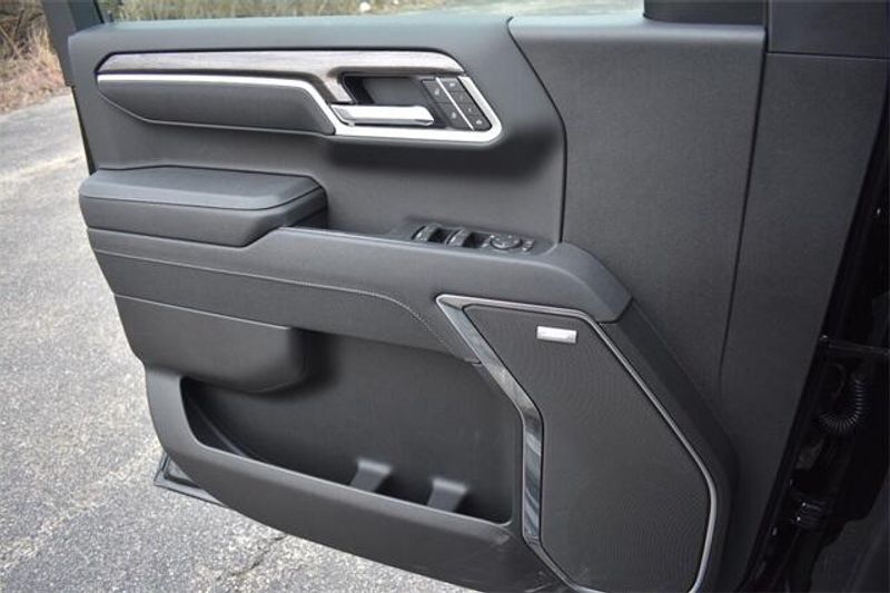 2025 Chevrolet Silverado 1500 LTZImage 37
