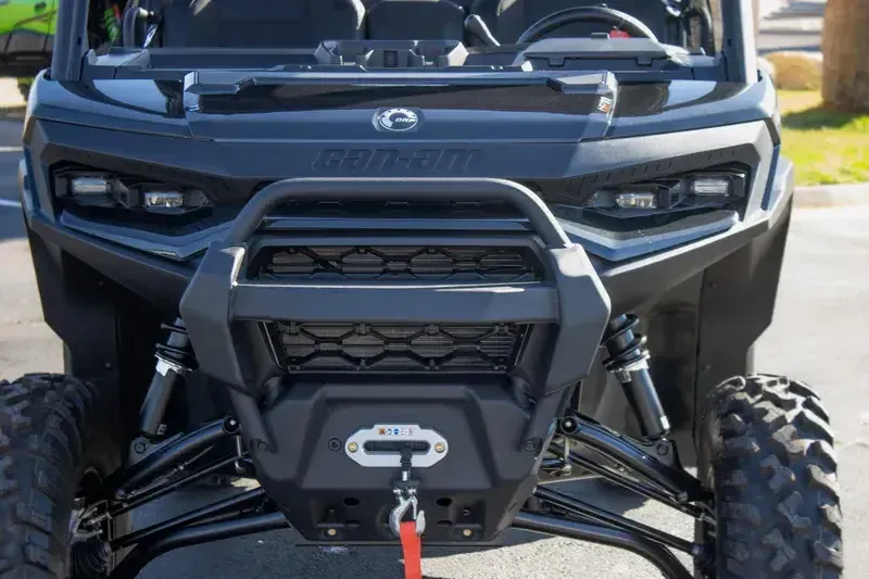 NEW 2026 CAN-AM DEFENDER XT HD11 WITH 1025 INCH TOUCHSCREEN  in a STEALTH BLACK exterior color. Family PowerSports (877) 886-1997 familypowersports.com