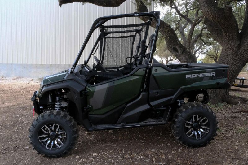 2025 Honda PIONEER 1000 TRAIL MATTE GREEN METALLICImage 17