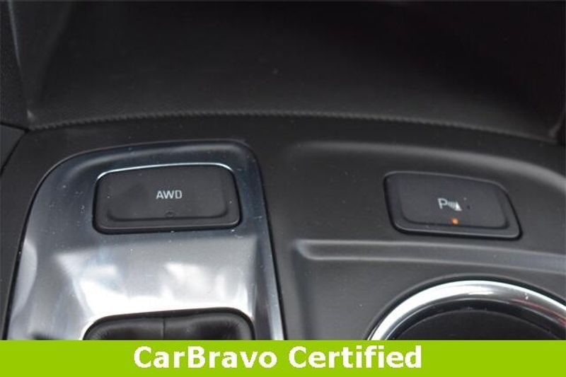 Used 2024 Chevrolet Equinox LTImage 32