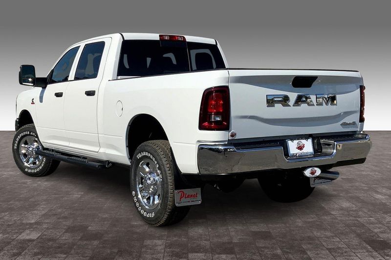 2026 Ram 3500 Tradesman photo 3