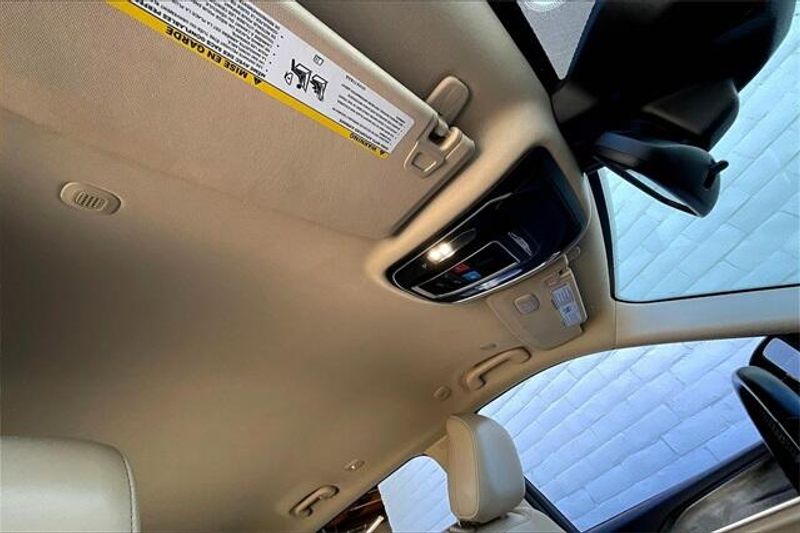 Used 2021 Jeep Grand Cherokee L LimitedImage 29