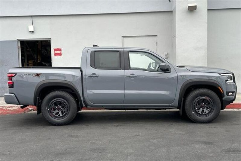 New 2025 Nissan Frontier PRO-XImage 2