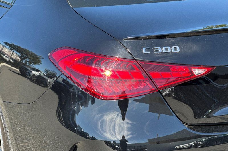 Used 2025 Mercedes-Benz C-Class C 300Image 32