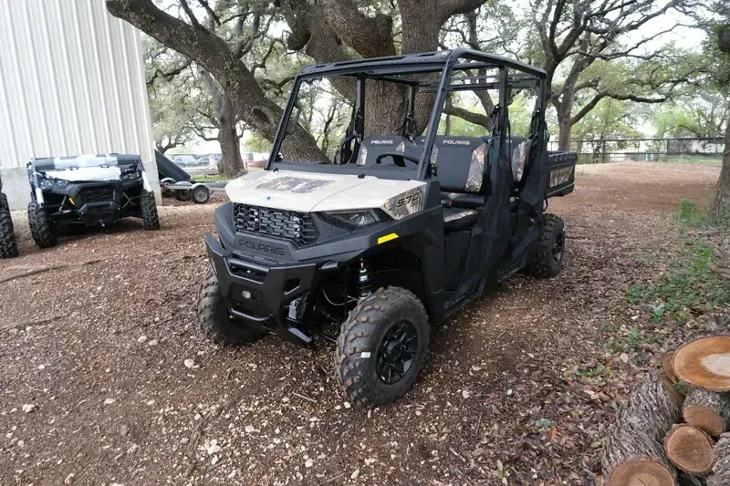 2025 Polaris RANGER CREW SP 570 PREMIUM SAND DUNEImage 1