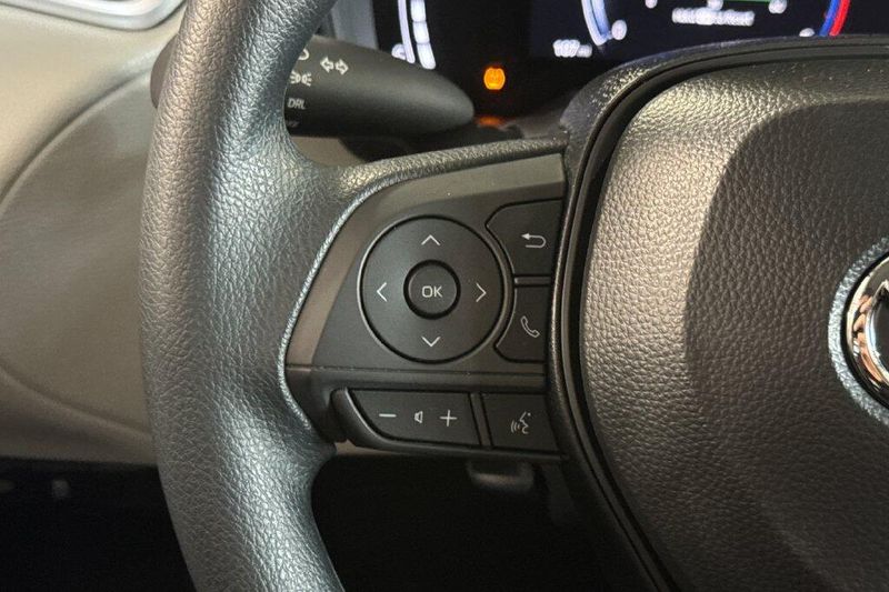 New 2026 Toyota Corolla Cross LImage 25