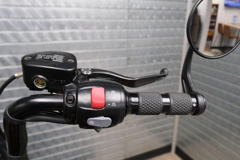 USED 2022 TRIUMPH BONNEVILLE BOBBER Image 21