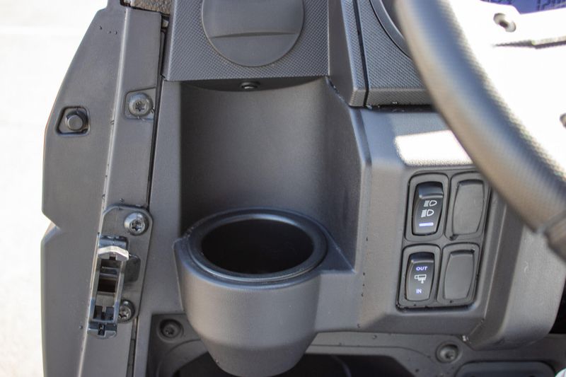 NEW 2026 POLARIS RANGER CREW XP 1000 PREMIUM Image 17