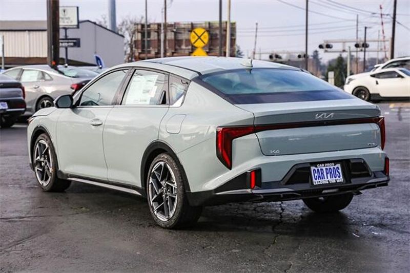 New 2025 Kia K4 GT-LineImage 15