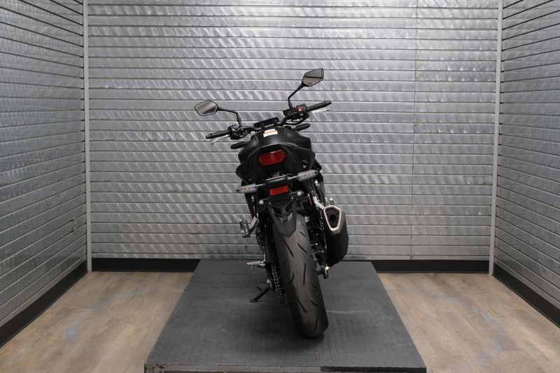 NEW 2025 HONDA CB750 HORNET Image 4