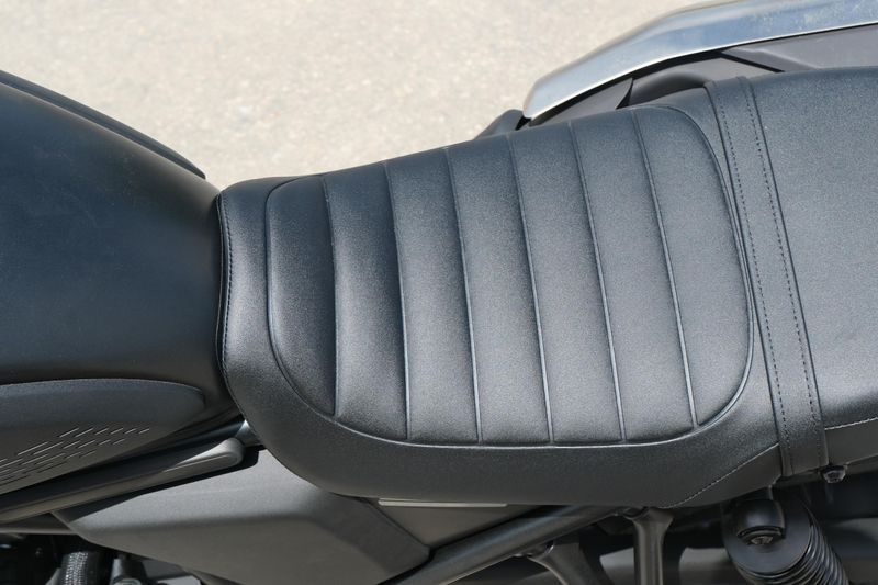 2025 Honda CL500A MATTE BLACK METALLIC Image 13