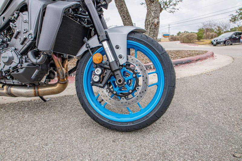 NEW 2026 YAMAHA MT09 Image 10