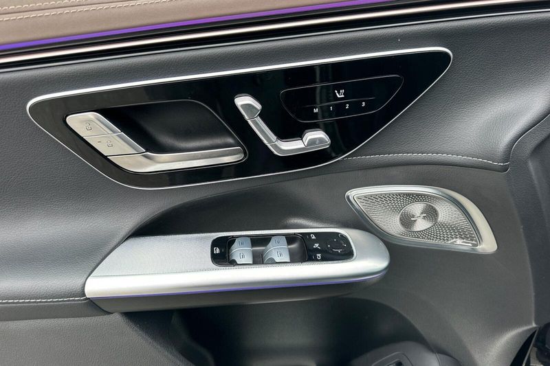 2023 Mercedes-Benz EQE 350+ SUVImage 11