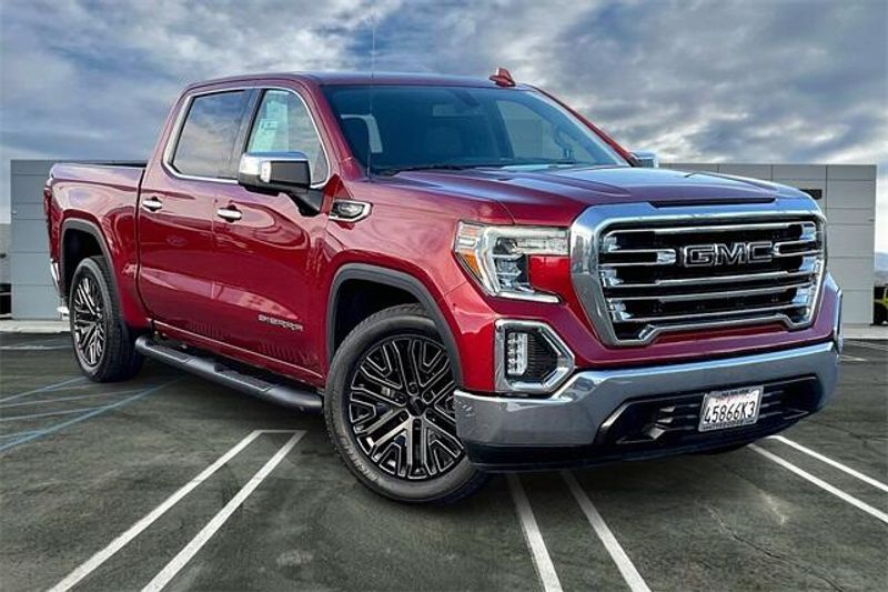 2020 GMC Sierra 1500 SLTImage 11