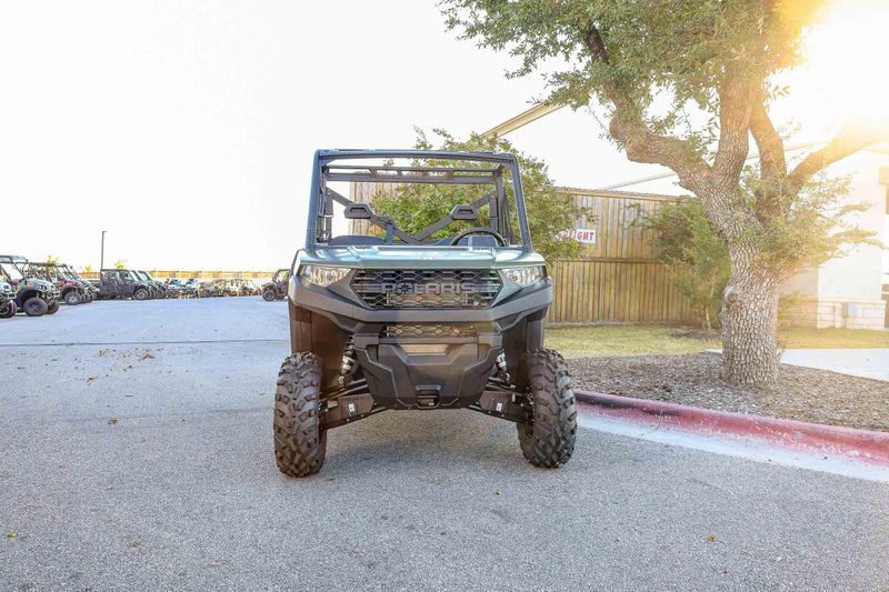 NEW 2026 POLARIS RANGER 1000 EPS Image 17