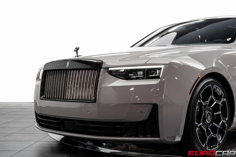 Used 2025 Rolls-Royce Ghost *BESPOKE INTERIOR * DUALITY TWILL SEATS*Image 14