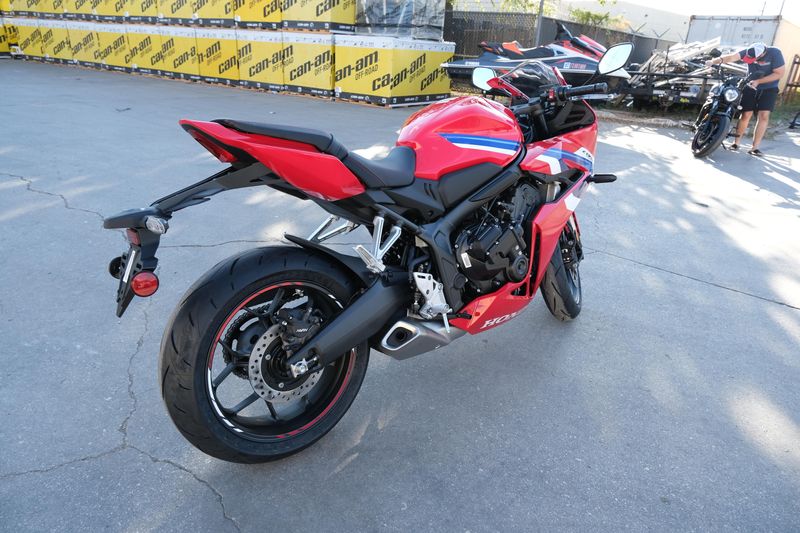 2024 Honda CBR650R ABS GRAND PRIX RED Image 10