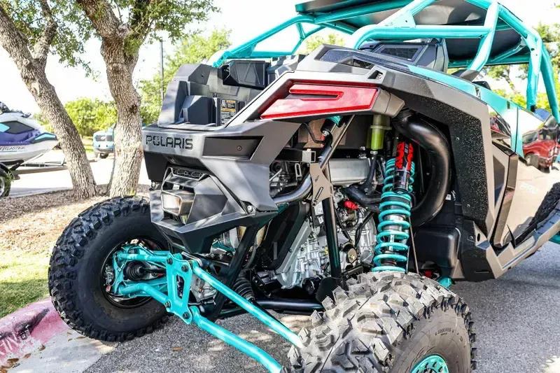 NEW 2025 POLARIS RZR PRO R 4 ULTIMATE Image 8