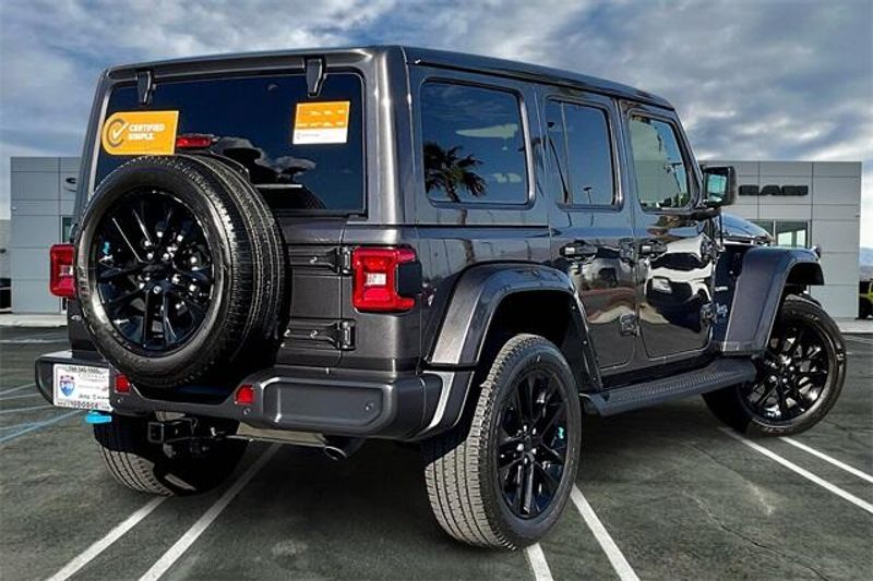 2022 Jeep Wrangler 4xE Unlimited Sahara 4xeImage 13