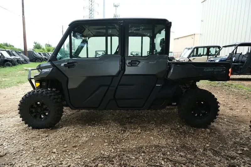 2024 Can-Am DEFENDER MAX LIMITED HD10 STONE GRAYImage 3