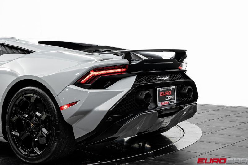 2023 Lamborghini Huracan Tecnica *FRONT LIFT * FRONT PPF*Image 16
