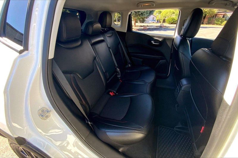 2020 Jeep Compass Trailhawk photo 24