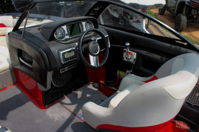 2013 MALIBU 22 MXZ Image 14