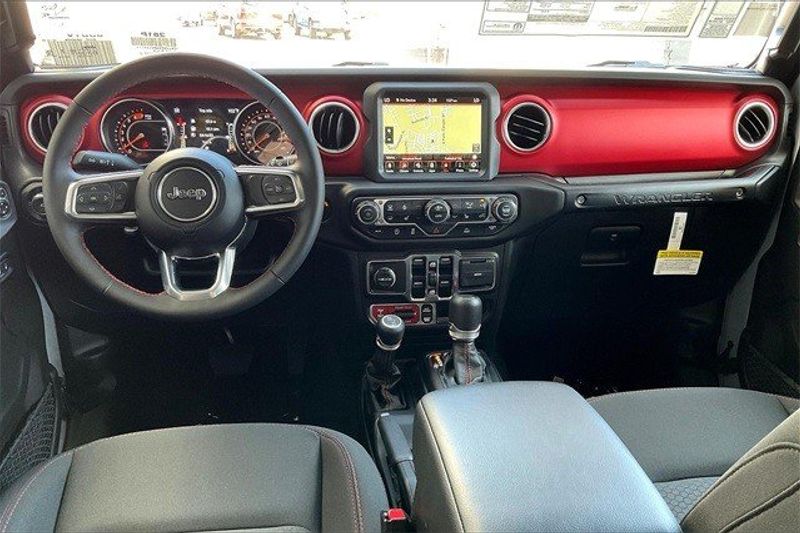 2023 Jeep Wrangler 4-door Rubicon 4x4Image 4