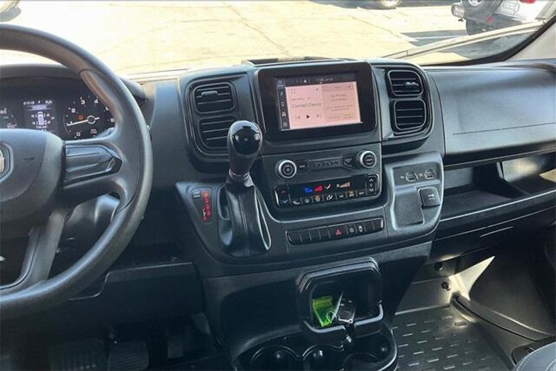 2022 RAM ProMaster 1500 BaseImage 5