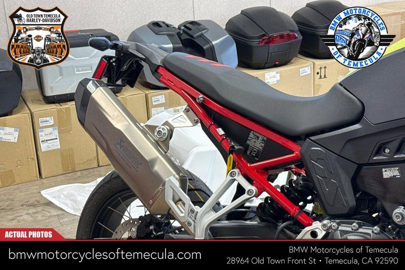 2025 BMW F 900 GSImage 2