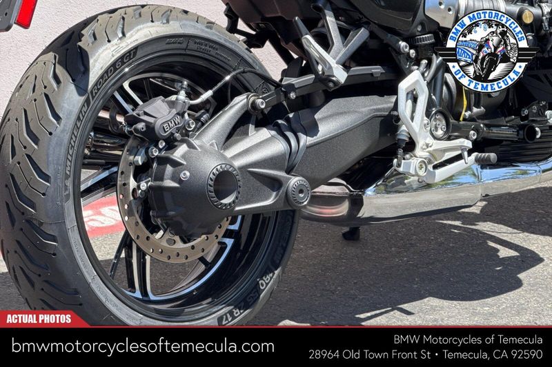 2025 BMW R 12 nineTImage 14