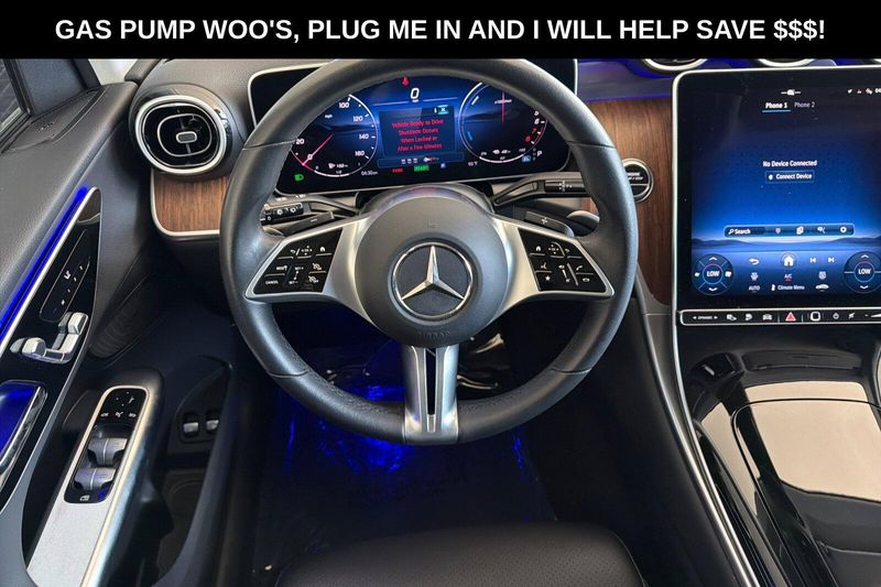 Used 2025 Mercedes-Benz GLC 350eImage 16