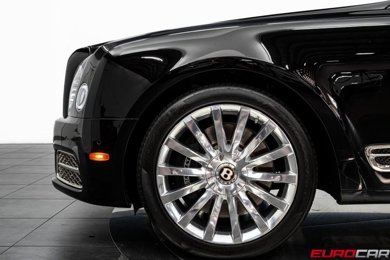 Used 2020 Bentley Mulsanne *REAR PICNIC TABLES * REAR MASSAGE SEATS*Image 11