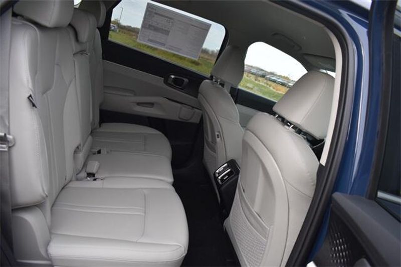 New 2026 Kia Sorento EXImage 14