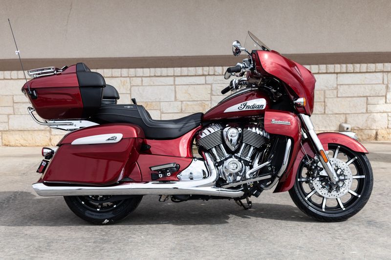 2023 INDIAN MOTORCYCLE ROADMASTER LIMITED STRYKER RED MTLC 49STImage 2