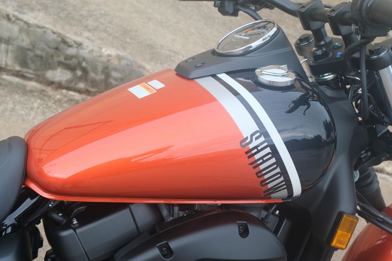 2025 Honda SHADOW PHANTOM FLARE ORANGE METALLIC Image 17