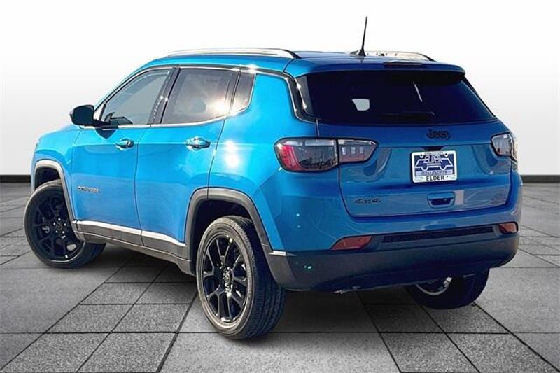 2025 Jeep Compass Latitude 4x4Image 3