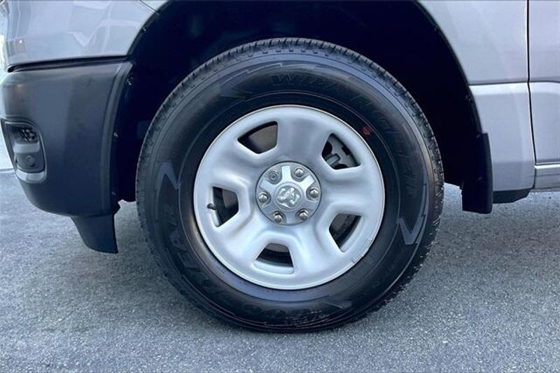 2025 RAM 1500 Tradesman Crew Cab 4x2 5