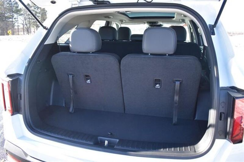 2025 Kia Sorento SImage 17