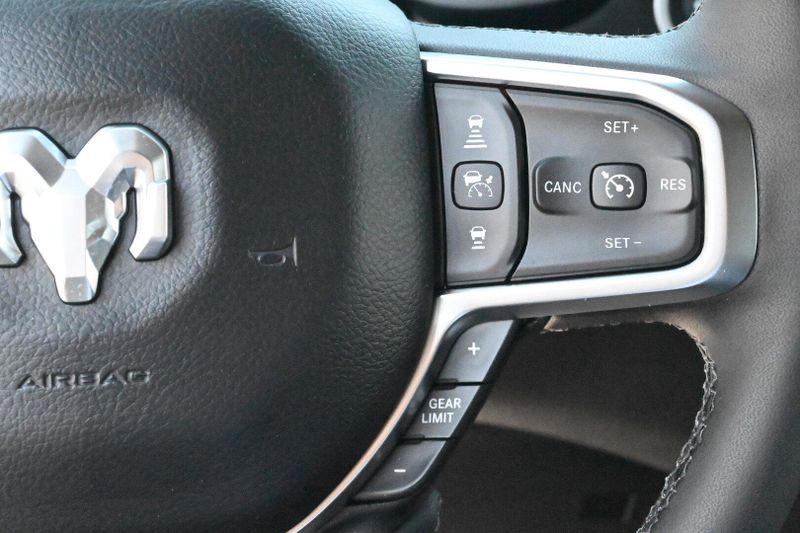 2025 RAM 1500 Big HornImage 21