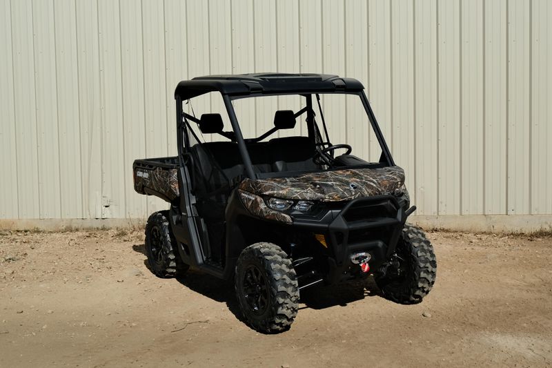 NEW 2026 CAN-AM DEFENDER XT HD7 Image 1