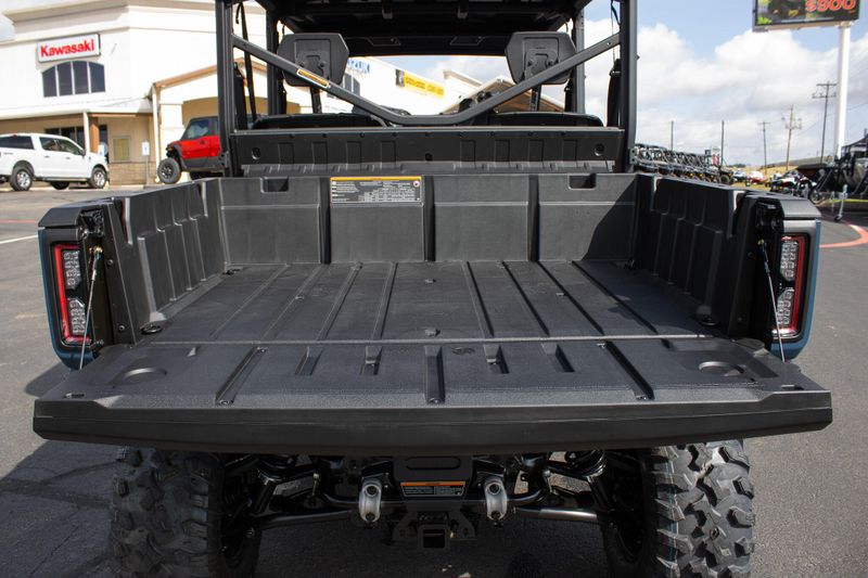 NEW 2026 CAN-AM DEFENDER MAX XT HD11 WITH 1025 INCH TOUCHSCREEN Image 22