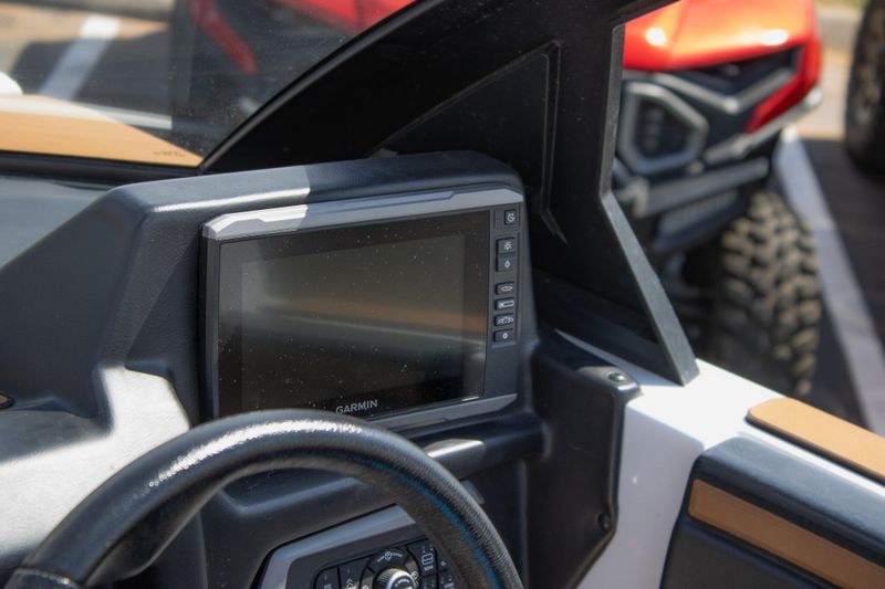 USED 2023 AXIS TSERIES T250 Image 36